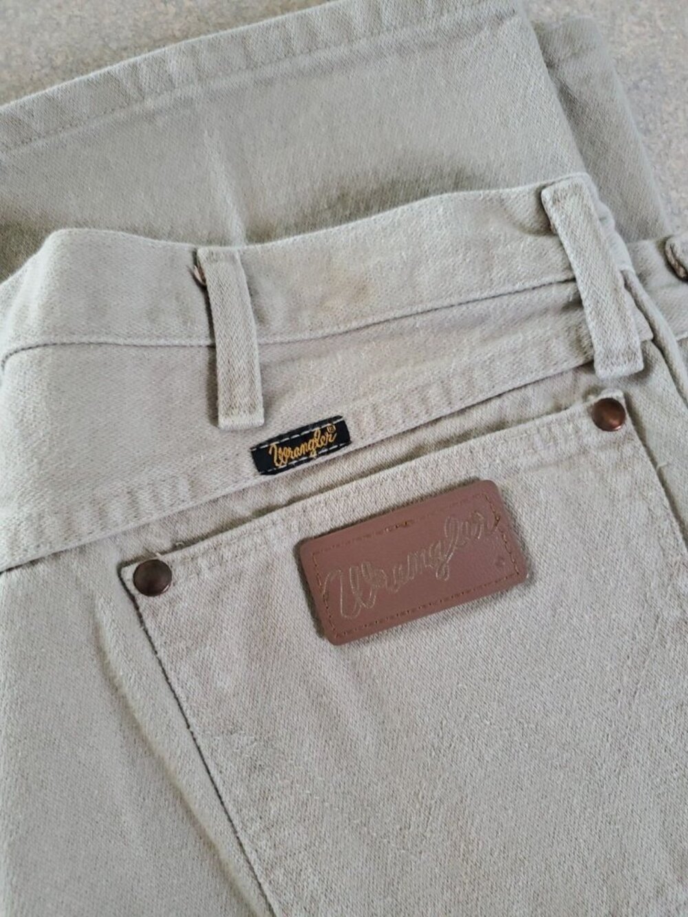 Wrangler Jeans Mens 38x34 936 USA Made Cowboy Slim Tan Beige Western 80s Vintage